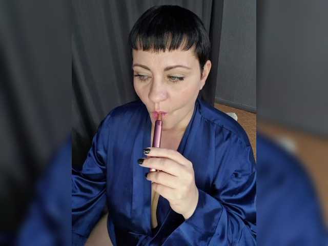 --ALEKSA- live cam on BongaCams