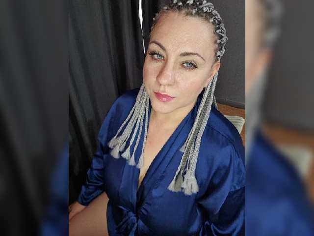 --ALEKSA- live cam on BongaCams