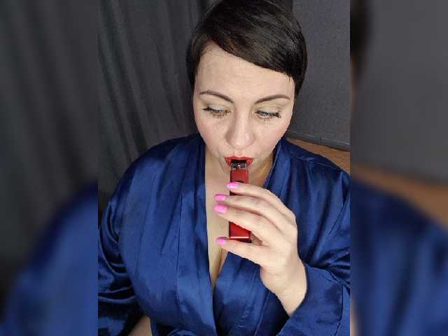 --ALEKSA- live cam preview