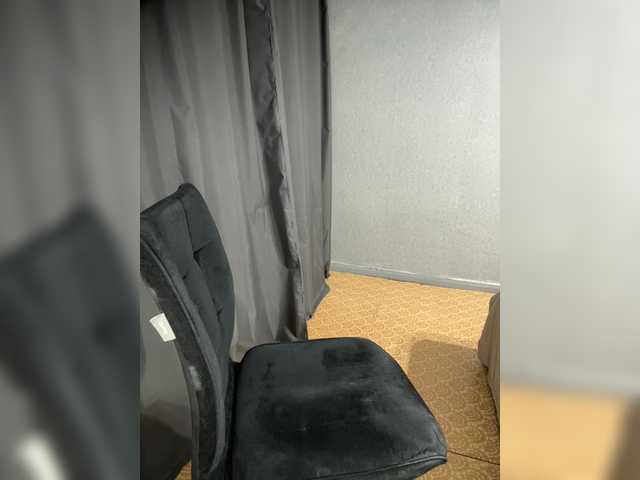 --ALEKSA-'s BongaCams show and profile