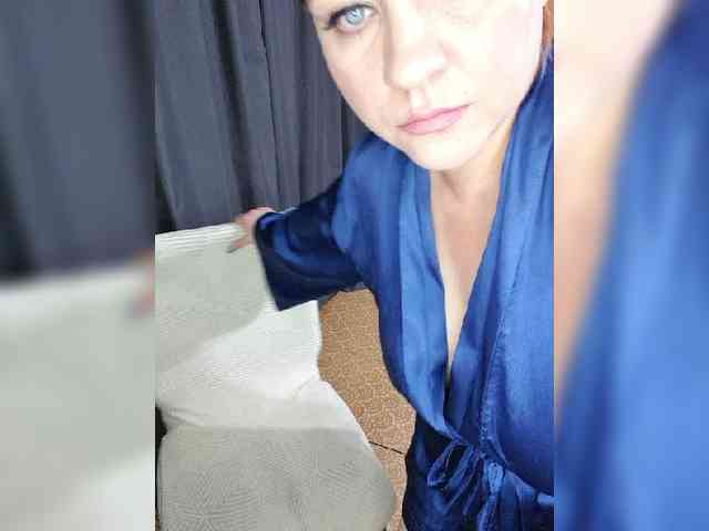--ALEKSA- Sex Cam Show