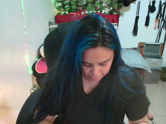 elektra-32 live cam preview
