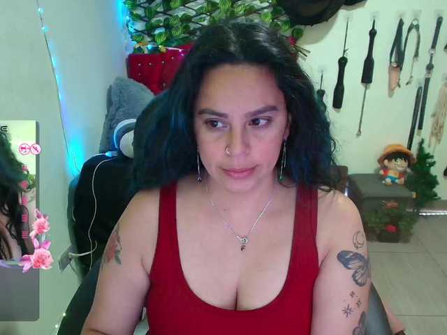 elektra-32 live cam on BongaCams