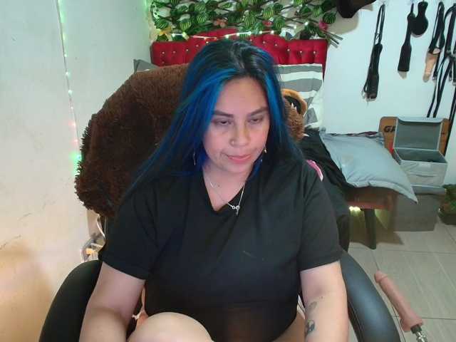 elektra-32 live cam preview