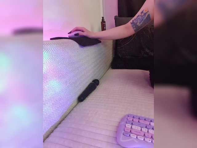 elaizza live cam on BongaCams