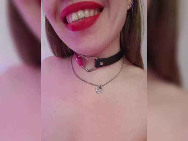 __EElaIzzza__ live webcam show