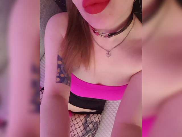 elaizza live cam on BongaCams