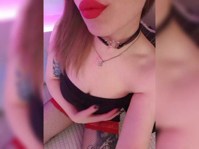 elaizza live cam on BongaCams