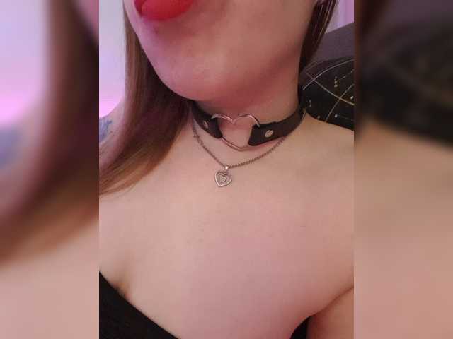 __EElaIzzza__ live webcam show
