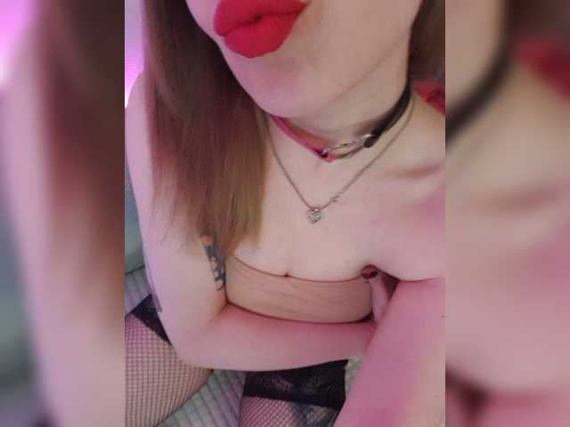 elaizza live cam on BongaCams