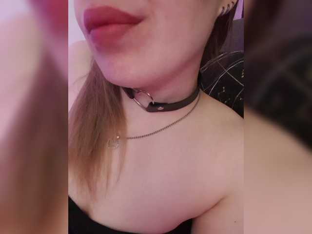 __EElaIzzza__ live webcam show