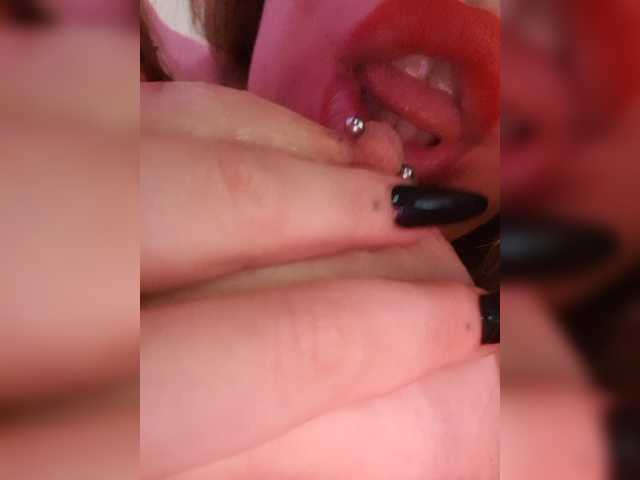 elaizza live cam on BongaCams