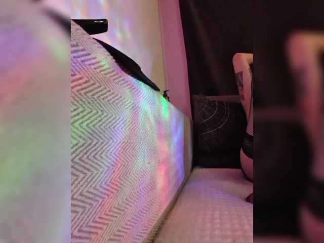 elaizza live cam on BongaCams