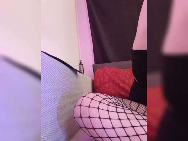 elaizza live cam on BongaCams