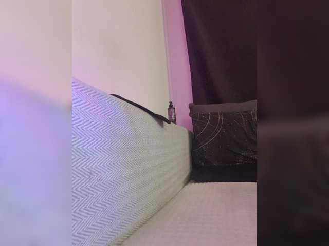 elaizza live cam on BongaCams