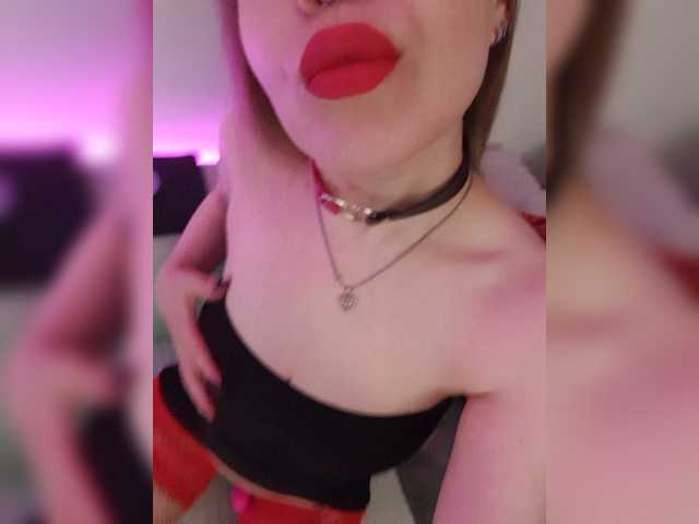 elaizza live cam on BongaCams
