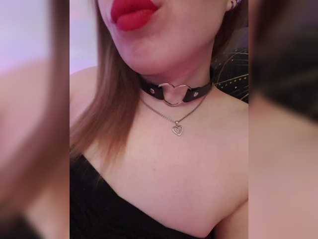 elaizza live cam on BongaCams