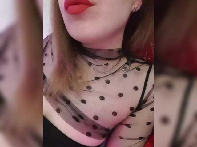 elaizza live cam on BongaCams