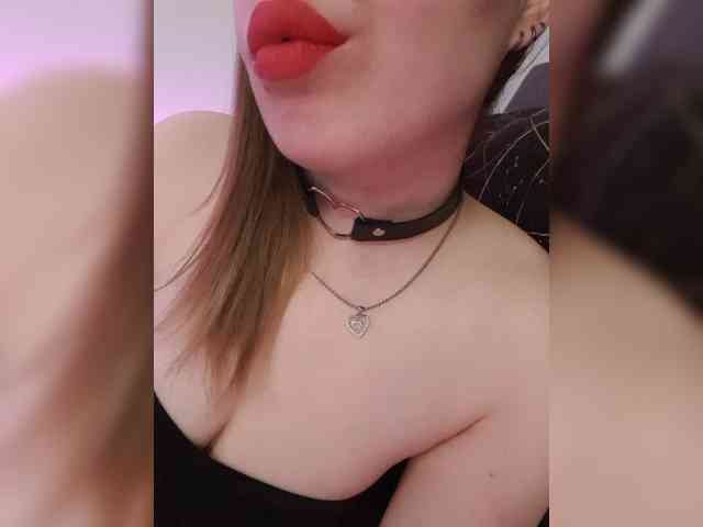__EElaIzzza__ webcam