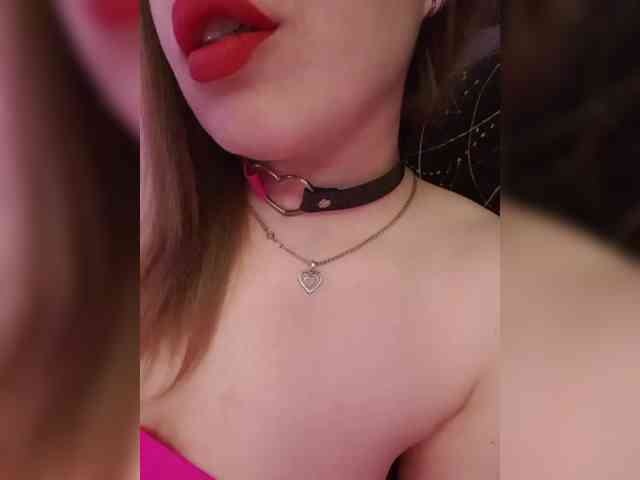 __EElaIzzza__ webcam