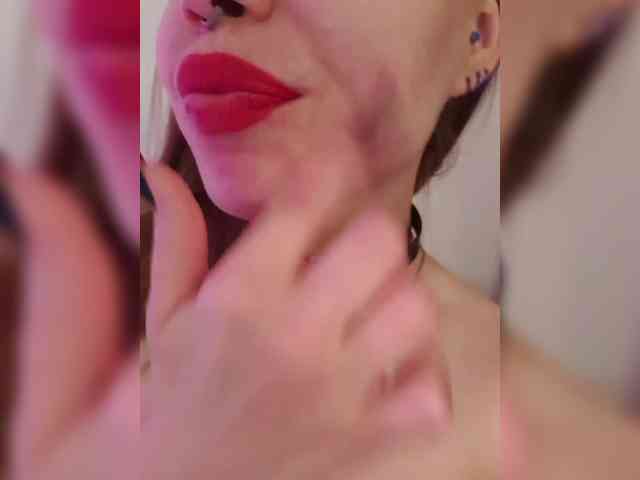__EElaIzzza__ webcam