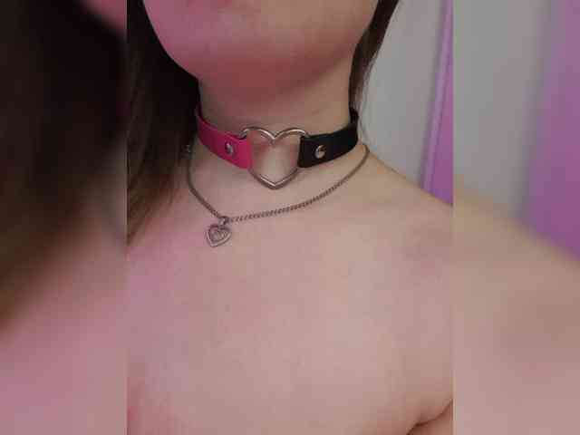 __EElaIzzza__ webcam