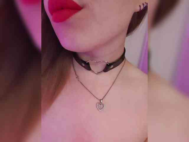 __EElaIzzza__ webcam