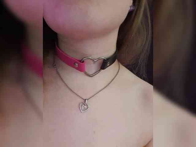 __EElaIzzza__ webcam