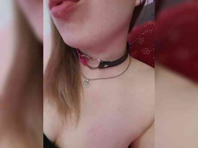 __EElaIzzza__ webcam