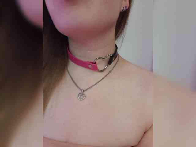 __EElaIzzza__ webcam
