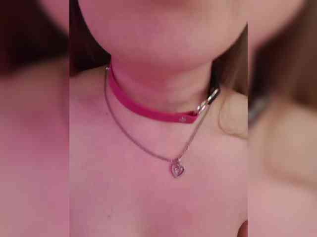 __EElaIzzza__ webcam