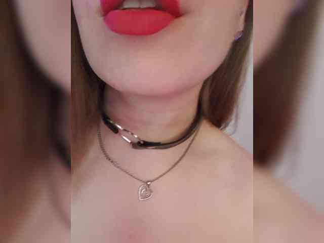 __EElaIzzza__ webcam