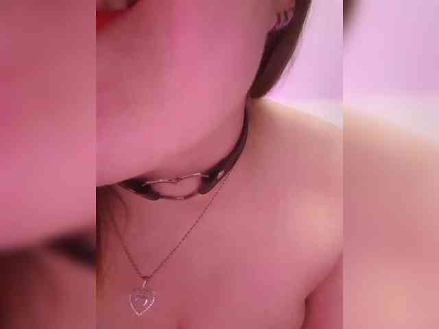 __EElaIzzza__ webcam