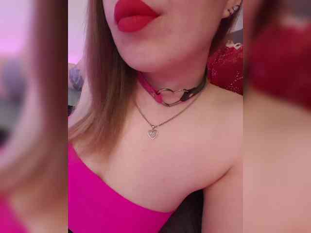 __EElaIzzza__ webcam