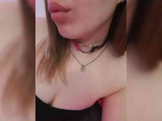 __EElaIzzza__ webcam