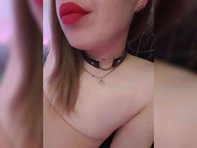 __EElaIzzza__ webcam