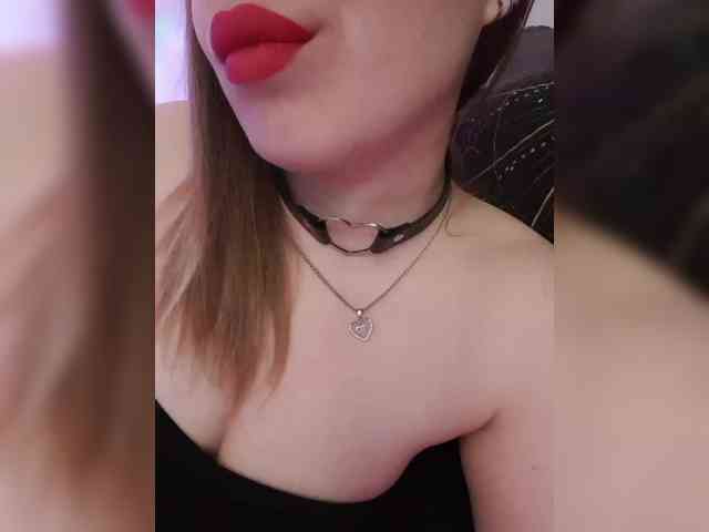 __EElaIzzza__ webcam