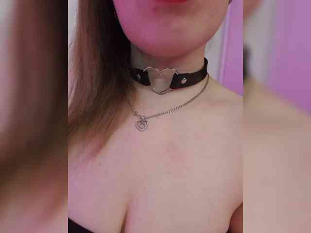 __EElaIzzza__ webcam