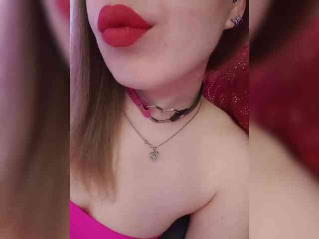 __EElaIzzza__ webcam