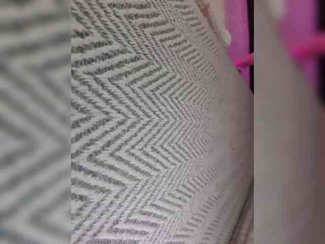 __EElaIzzza__ webcam