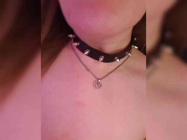 __EElaIzzza__ webcam