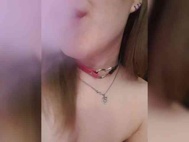 __EElaIzzza__ webcam