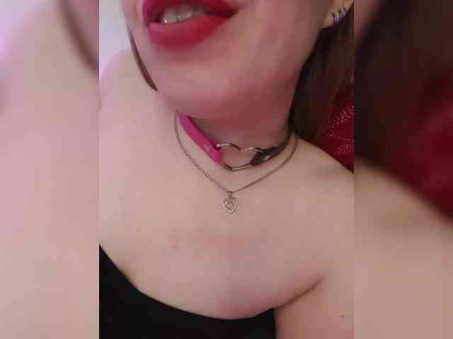 __EElaIzzza__ webcam