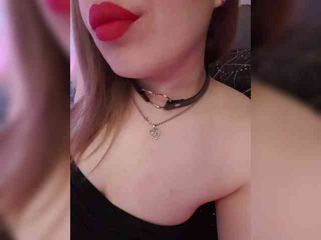 __EElaIzzza__ webcam