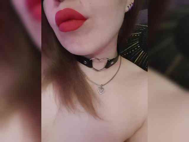 __EElaIzzza__ webcam