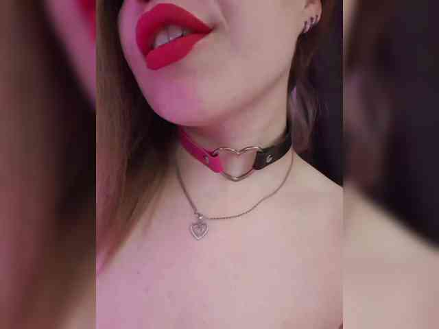 __EElaIzzza__ webcam