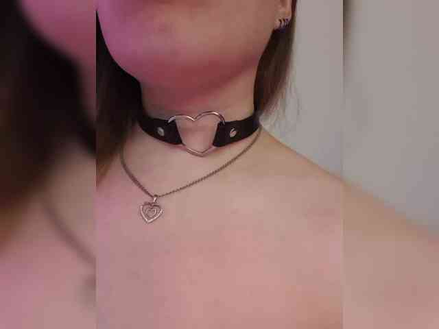 __EElaIzzza__ webcam