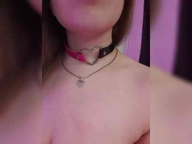 __EElaIzzza__ webcam