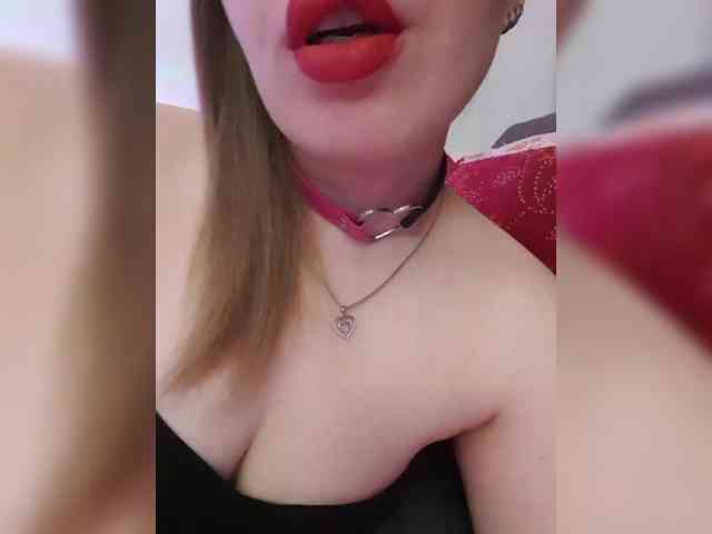 __EElaIzzza__ webcam