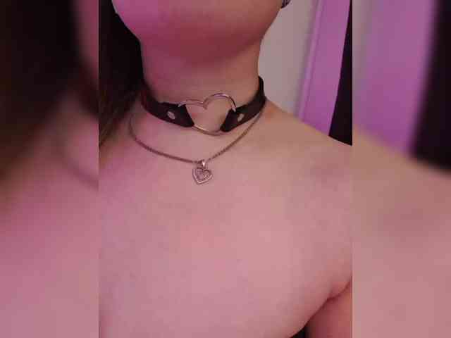 __EElaIzzza__ webcam